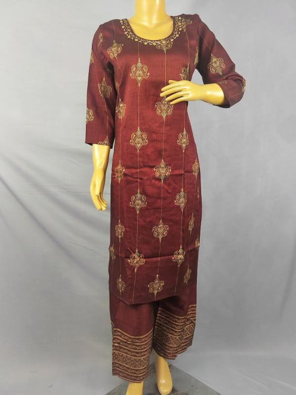 Mahroon Kurti with Plazzo, handwork on Neck